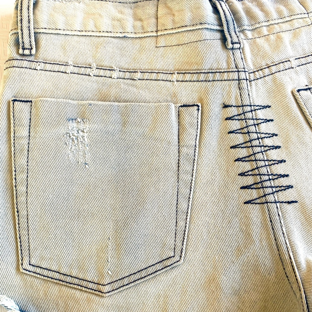 One Teaspoon Blue Jean Shorts with Sparkling Accents - Picture 6 of 15